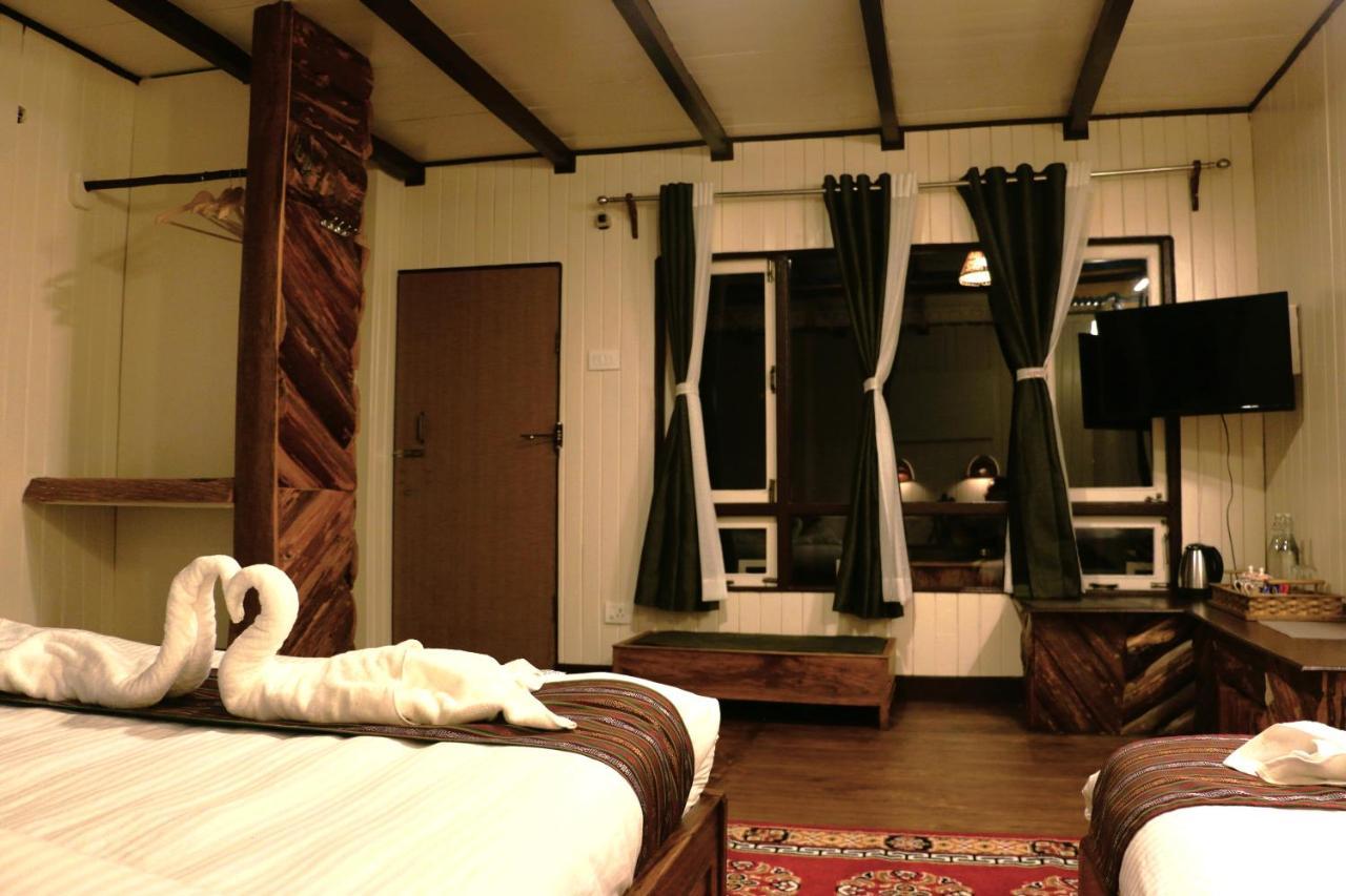 The Nettle And Fern Farmstay 펠링 외부 사진