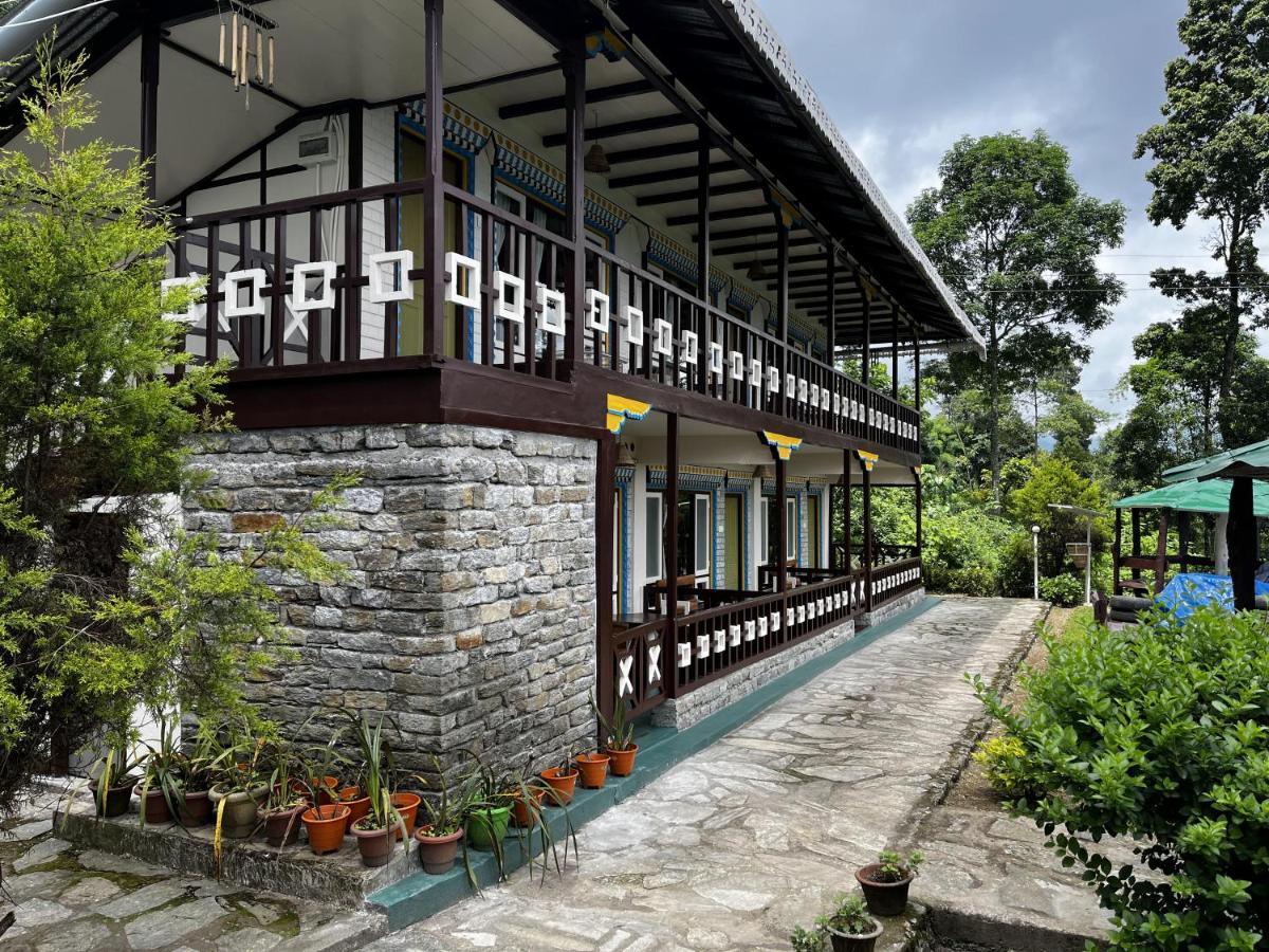 The Nettle And Fern Farmstay 펠링 외부 사진