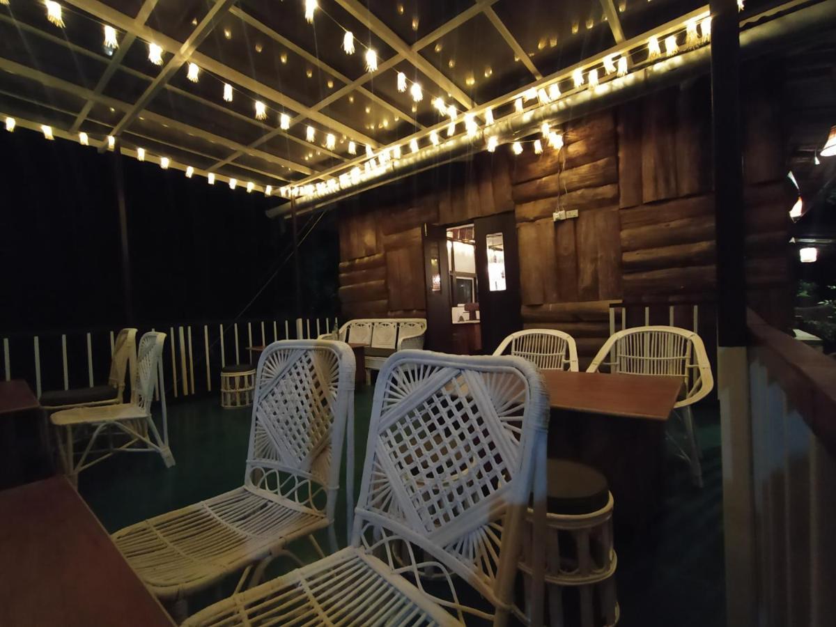 The Nettle And Fern Farmstay 펠링 외부 사진