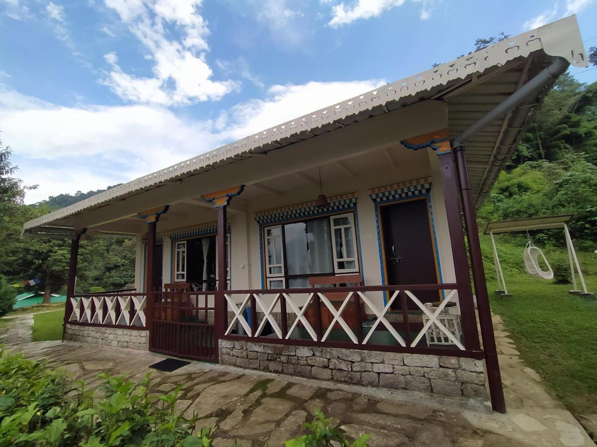 The Nettle And Fern Farmstay 펠링 외부 사진